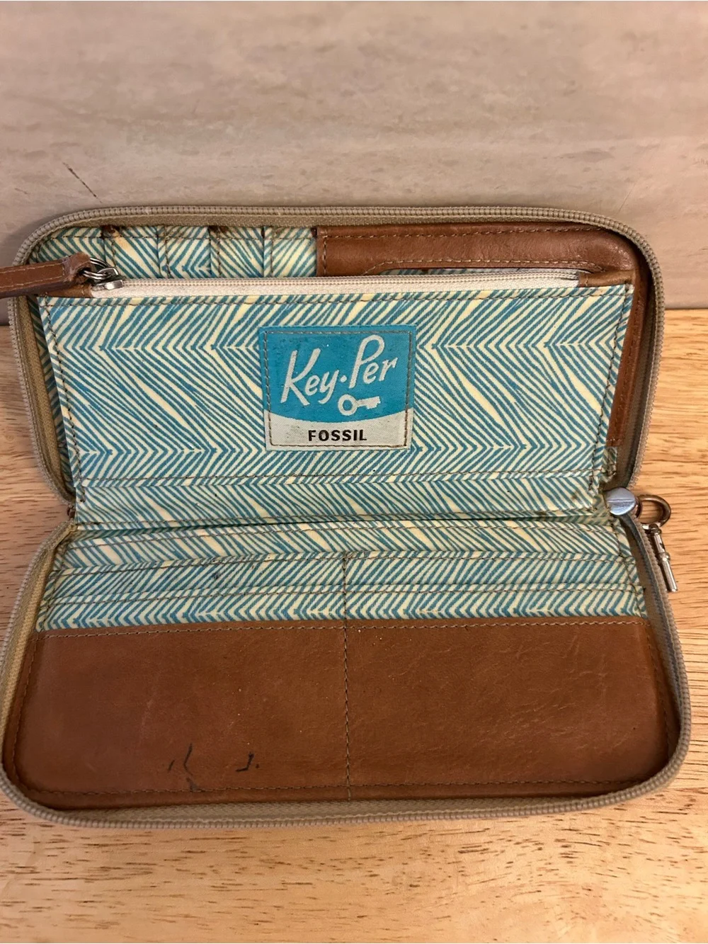 Fossil Teal and Tan Zip Wallet with Herringbone Accent